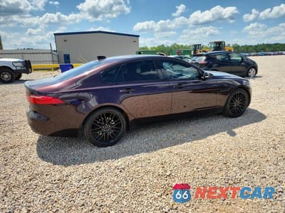 Trzecie zdjęcie samochodu z tyłu: 2018 JAGUAR XF PRESTIGE VIN:SAJBK4FN7JCY56555 - miniatura