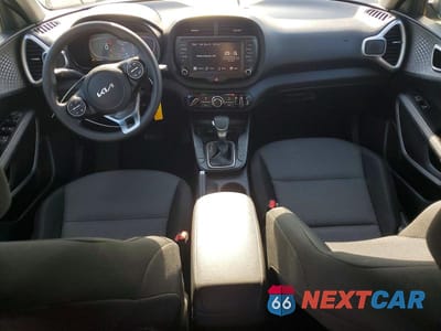 Zdjęcie 8 z 12 samochodu: 2023 KIA SOUL LX VIN:KNDJ23AUXP7862158 - miniatura