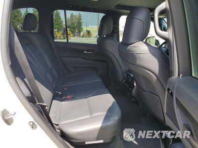 Zdjęcie 10 z 12 samochodu: 2024 LEXUS LX 600 PREMIUM VIN:JTJAB7CXXR4052240 - miniatura