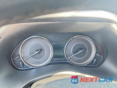 Zdjęcie 9 z 14 samochodu: 2019 INFINITI QX80 LUXE VIN:JN8AZ2NE6K9230168 - miniatura