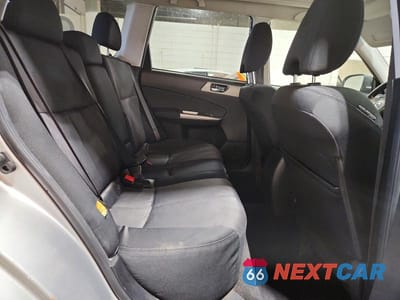 Zdjęcie 11 z 13 samochodu: 2010 SUBARU FORESTER 2.5X PREMIUM VIN:JF2SH6CC2AH746755 - miniatura