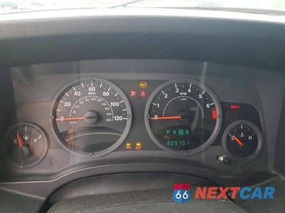 Zdjęcie 9 z 13 samochodu: 2008 JEEP COMPASS SPORT VIN:1J8FT47058D783358 - miniatura