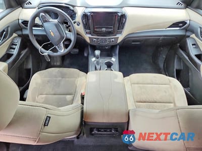 Zdjęcie 8 z 13 samochodu: 2022 CHEVROLET TRAVERSE LS VIN:1GNERFKW6NJ148128 - miniatura