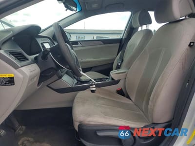 Zdjęcie 7 z 12 samochodu: 2016 HYUNDAI SONATA SE VIN:5NPE24AF5GH360923 - miniatura