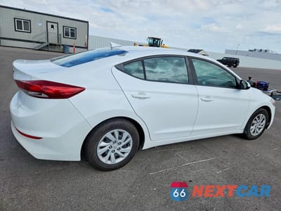 Trzecie zdjęcie samochodu z tyłu: 2017 HYUNDAI ELANTRA SE VIN:5NPD74LF0HH189073 - miniatura