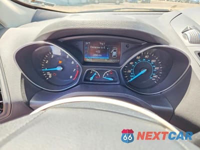 Zdjęcie 9 z 12 samochodu: 2016 FORD ESCAPE SE VIN:1FMCU9GXXGUC07499 - miniatura