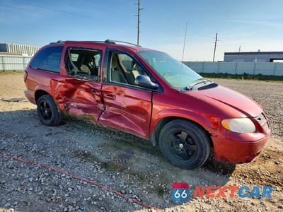 Czwarte zdjęcie samochodu z boku: 2005 DODGE GRAND CARAVAN SXT VIN:2D4GP44L65R529538 - miniatura