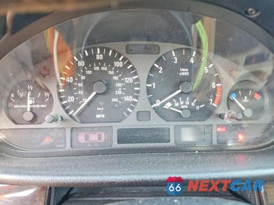 Zdjęcie 9 z 12 samochodu: 2001 BMW 325 I VIN:WBAAN37441ND45147 - miniatura