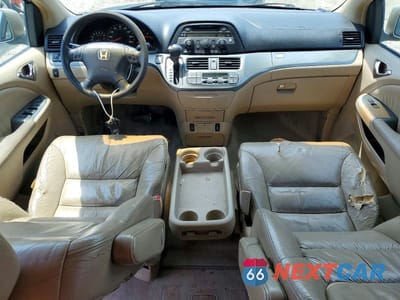 Zdjęcie 8 z 13 samochodu: 2005 HONDA ODYSSEY EXL VIN:5FNRL38625B409909 - miniatura