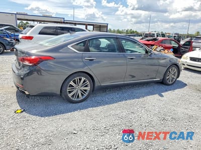 Trzecie zdjęcie samochodu z tyłu: 2018 GENESIS G80 3.8 VIN:KMHGN4JE0JU235442 - miniatura