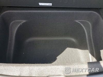 Zdjęcie 11 z 12 samochodu: 2024 TESLA MODEL Y VIN:7SAYGDEE4RA294317 - miniatura