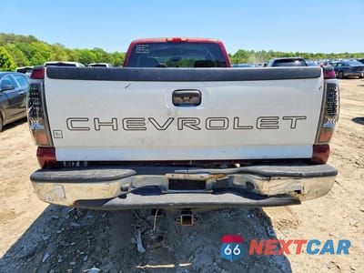 Zdjęcie 6 z 13 samochodu: 2006 CHEVROLET SILVERADO K1500 VIN:1GCEK19Z76E215801 - miniatura