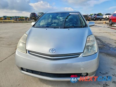 Piąte zdjęcie samochodu w środku: 2005 TOYOTA PRIUS BASE VIN:JTDKB20U353008410 - miniatura