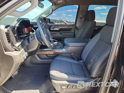 Zdjęcie 7 z 13 samochodu: 2024 CHEVROLET SILVERADO K1500 RST VIN:1GCUDEE81RZ376474 - miniatura