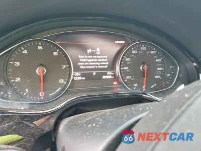 Zdjęcie 9 z 12 samochodu: 2012 AUDI A8 VIN:WAURVAFD0CN012839 - miniatura