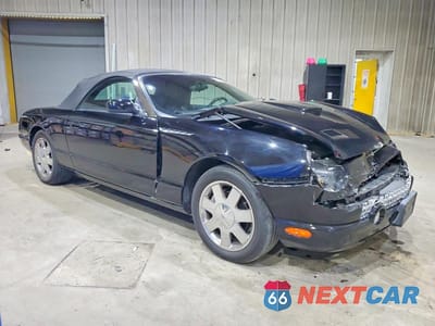 Czwarte zdjęcie samochodu z boku: 2002 FORD THUNDERBIRD VIN:1FAHP60A12Y119700 - miniatura
