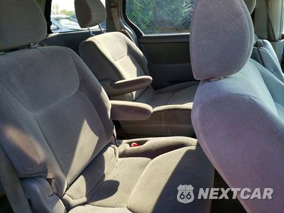 Zdjęcie 11 z 13 samochodu: 2004 TOYOTA SIENNA LE 7 PASSENGER VIN:5TDZA23C64S183445 - miniatura