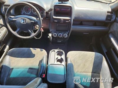 Zdjęcie 8 z 13 samochodu: 2002 HONDA CR-V EX VIN:SHSRD78852U003021 - miniatura