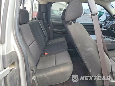 Zdjęcie 10 z 13 samochodu: 2010 GMC SIERRA K1500 SLE VIN:1GTSKVE06AZ263406 - miniatura