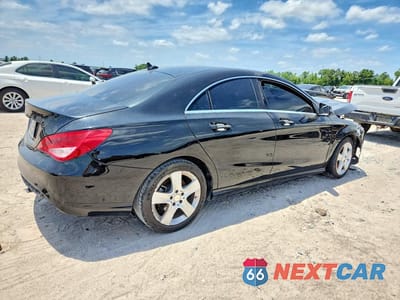 Trzecie zdjęcie samochodu z tyłu: 2017 MERCEDES-BENZ CLA 250 VIN:WDDSJ4EB5HN429999 - miniatura