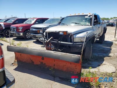 Piąte zdjęcie samochodu w środku: 2001 DODGE RAM 2500 VIN:1B7KF23Z31J518032 - miniatura