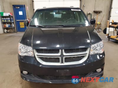 Piąte zdjęcie samochodu w środku: 2017 DODGE GRAND CARAVAN SXT VIN:2C4RDGCG3HR737997 - miniatura
