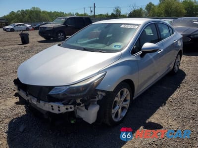 2017 CHEVROLET CRUZE PREMIER 1G1BF5SM8H7105692 - główne zdjęcie licytacji z USA - miniatura