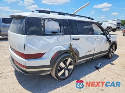 Trzecie zdjęcie samochodu z tyłu: 2024 HYUNDAI SANTA FE LIMITED VIN:5NMP44GLXRH058429 - miniatura