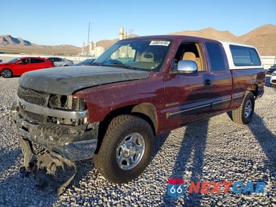 1999 CHEVROLET SILVERADO C1500 2GCEC19T5X1166092 - główne zdjęcie licytacji z USA - miniatura
