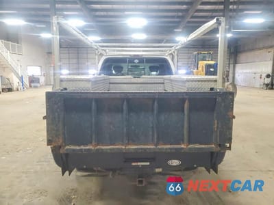 Zdjęcie 6 z 12 samochodu: 2001 FORD F250 SUPER DUTY VIN:1FTNX20F91EB46323 - miniatura