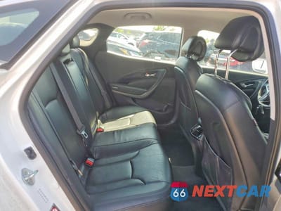 Zdjęcie 10 z 12 samochodu: 2017 HYUNDAI AZERA BASE VIN:KMHFG4JG4HA585725 - miniatura