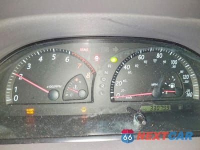 Zdjęcie 9 z 12 samochodu: 2004 TOYOTA CAMRY XLE VIN:4T1BE30K64U817478 - miniatura