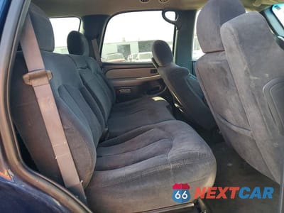 Zdjęcie 11 z 13 samochodu: 2002 CHEVROLET TAHOE LS 1500 VIN:1GNEC13T42R302342 - miniatura