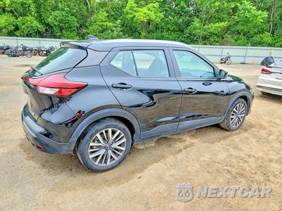 Trzecie zdjęcie samochodu z tyłu: 2022 NISSAN KICKS SV VIN:3N1CP5CV6NL502862 - miniatura