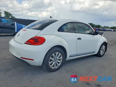Trzecie zdjęcie samochodu z tyłu: 2014 VOLKSWAGEN BEETLE VIN:3VWFP7AT9EM624291 - miniatura