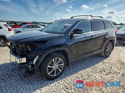 2019 TOYOTA HIGHLANDER XLE 5TDJZRFH7KS583274 - główne zdjęcie licytacji z USA - miniatura