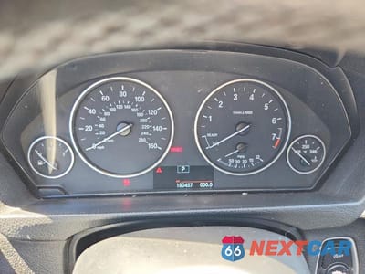 Zdjęcie 9 z 13 samochodu: 2015 BMW 328 I SULEV VIN:WBA3C1C54FP851183 - miniatura