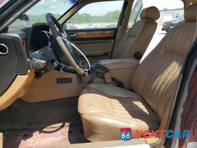 Zdjęcie 7 z 12 samochodu: 1989 JAGUAR XJ6 VIN:SAJHY1542KC564622 - miniatura