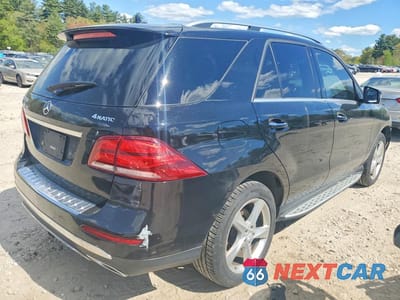 Trzecie zdjęcie samochodu z tyłu: 2016 MERCEDES-BENZ GLE 350 4MATIC VIN:4JGDA5HB9GA706885 - miniatura