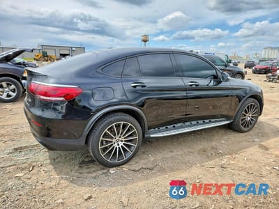 Trzecie zdjęcie samochodu z tyłu: 2022 MERCEDES-BENZ GLC COUPE 300 4MATIC VIN:W1N0J8EB8NG035236 - miniatura