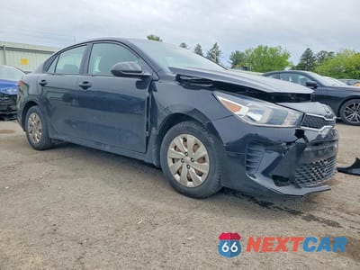 Czwarte zdjęcie samochodu z boku: 2018 KIA RIO LX VIN:3KPA24AB9JE058946 - miniatura