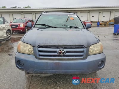 Piąte zdjęcie samochodu w środku: 2004 TOYOTA HIGHLANDER BASE VIN:JTEDP21A240004827 - miniatura