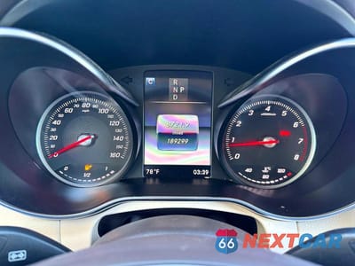 Zdjęcie 11 z 13 samochodu: 2016 MERCEDES-BENZ GLC 300 4MATIC VIN:WDC0G4KB4GF093284 - miniatura