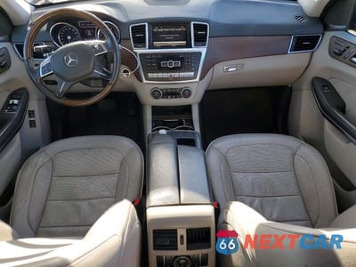 Zdjęcie 8 z 13 samochodu: 2013 MERCEDES-BENZ GL 550 4MATIC VIN:4JGDF7DE3DA128081 - miniatura
