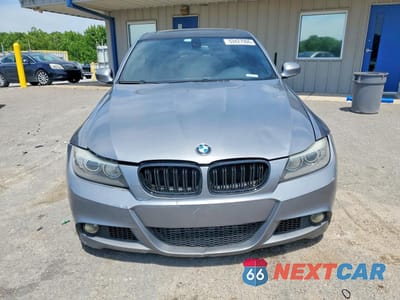 Piąte zdjęcie samochodu w środku: 2009 BMW 335 I VIN:WBAPM775X9NL88431 - miniatura