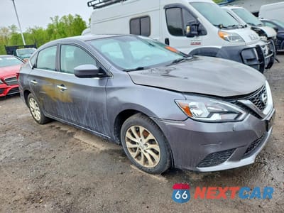 Czwarte zdjęcie samochodu z boku: 2018 NISSAN SENTRA SV VIN:3N1AB7APXJL641795 - miniatura