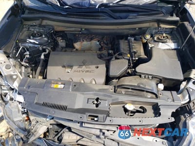 Zdjęcie 12 z 13 samochodu: 2020 MITSUBISHI OUTLANDER SE VIN:JA4AZ3A39LZ030628 - miniatura