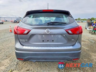 Zdjęcie 6 z 13 samochodu: 2018 NISSAN ROGUE SPORT SL VIN:JN1BJ1CP1JW181938 - miniatura