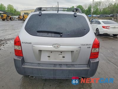 Zdjęcie 6 z 13 samochodu: 2005 HYUNDAI TUCSON VIN:KM8JN12DX5U200875 - miniatura