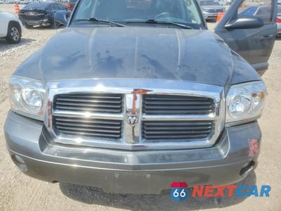 Zdjęcie 11 z 12 samochodu: 2006 DODGE DAKOTA QUAD SLT VIN:1D7HE48N26S529559 - miniatura